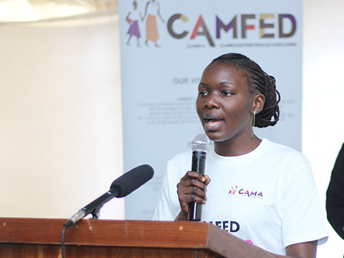 CAMFED Association leader Tisiyenji giving a speech