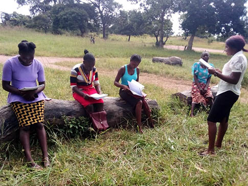 An outdoor study session in Zambia